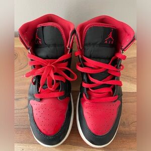 Nike Youth 7Y - air jordan 1  black and red